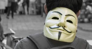 Війна. Anonymous зламали принтери тисяч росіян, щоб викрити брехню путінської пропаганди Війна. Anonymous зламали принтери тисяч росіян, щоб викрити брехню путінської пропаганди