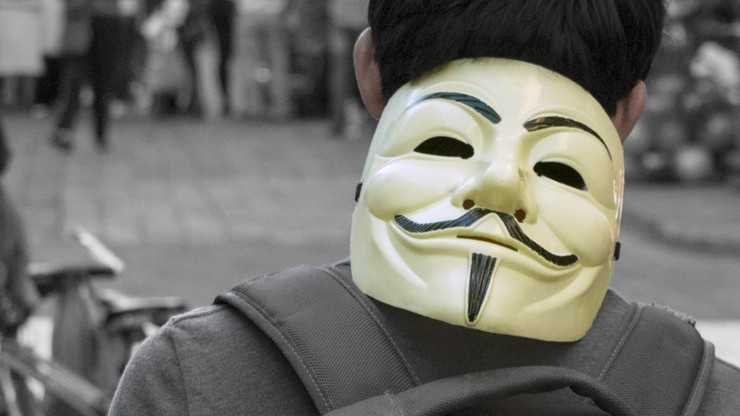 Війна.  Anonymous зламали принтери тисяч росіян, щоб викрити брехню путінської пропаганди
