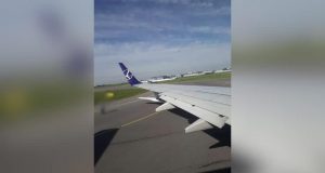 Аеропорт Шопена. Літак з Праги на Занзібар приземлився у Варшаві. Виявлено несправність Інцидент в аеропорту імені Шопена