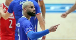 Ервін Н’Гапет влаштував шоу! Показ волейболістів у матчі проти Італії (ВІДЕО) Ервін Н'Гапет влаштував шоу! Показ волейболістів у матчі проти Італії (ВІДЕО)