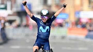 Giro d'Italia Donne: Аннемік ван Флеутен виграла восьмий етап і зміцнила лідерство
