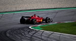 Гран-при Австрії: Шарль Леклерк перемагає в гонці, драма Карлоса Сайнца-молодшого. Гран-при Австрії: Шарль Леклерк перемагає в гонці, драма Карлоса Сайнца-молодшого.