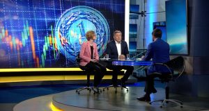 Ярослав Качинський у Плоцьку говорив про віхи та єврозону. Коментують Януш Пєхоцінський та Аліція Дефратика Пєхоцінський: Ярослав Качинський хоче нав’язати всім нам дискусію та тему цієї дискусії