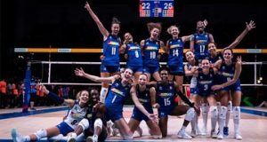 Марек Магієра: Виверження італійського вулкана в столиці Туреччини Марек Магієра: Виверження італійського вулкана в столиці Туреччини