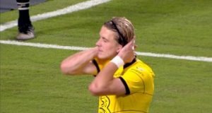 Найгірше реалізований пенальті у світі? Футболіст “Челсі” схопився за голову (ВІДЕО) Найгірше реалізований пенальті у світі? Футболіст "Челсі" схопився за голову (ВІДЕО)