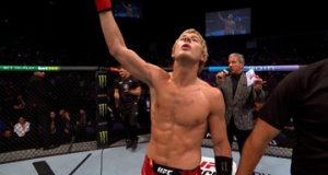 Шоу Педді Пімблетта! Переможний виступ англійця та емоційне інтерв’ю після бою (ВІДЕО) Шоу Педді Пімблетта! Переможний виступ англійця та емоційне інтерв'ю після бою (ВІДЕО)