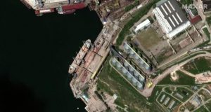 Туреччина. Російське судно «Жибек Жоли» з українським зерном зупинено, – посол Василь Боднар. Супутникові знімки показують, як відбувається розкрадання Росією українського зерна