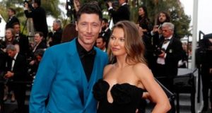 Дружина заблокувала трансфер Роберта Левандовскі? Є відповідь! Дружина заблокувала трансфер Роберта Левандовскі? Є відповідь!