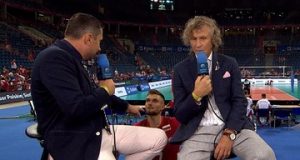 Karol Kłos перервав дискусію в студії! Він хотів якомога швидше дати інтерв’ю (ВІДЕО) Karol Kłos перервав дискусію в студії! Він хотів якомога швидше дати інтерв'ю (ВІДЕО)