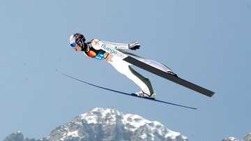 Кубок світу зі стрибків на лижах з трампліна: норвежці та американці почали співпрацю
