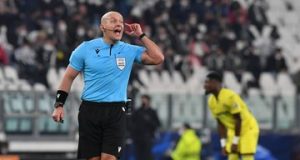 Ліга чемпіонів: арбітри використовуватимуть нові технології Ліга чемпіонів: арбітри використовуватимуть нові технології