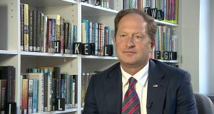 Марк Бжезінський про присутність американських військ у Польщі та війну в Україні. Посол США в Польщі: ми захистимо кожен квадратний сантиметр Польщі Уся розмова з послом США в Польщі Мареком Бжезінським