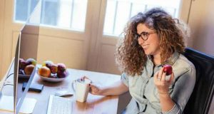 Должностные оклады госслужащих в 2023 году в Украине