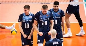 Польські волейболісти перемогли США! Видовищний виступ наприкінці групового етапу ЧС-2022 Польські волейболісти перемогли США! Видовищний виступ наприкінці групового етапу ЧС-2022