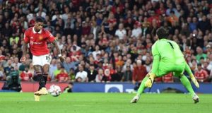 Прем’єр-ліга: Манчестер Юнайтед перемагає ФК Ліверпуль Прем'єр-ліга: Манчестер Юнайтед перемагає ФК Ліверпуль