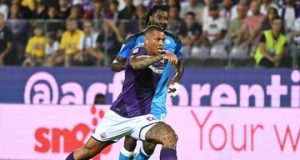 Серія А: Наполі лідирує, незважаючи на нічию у Флоренції Серія А: Наполі лідирує, незважаючи на нічию у Флоренції