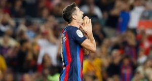 Такі великі зірки дебютували в Барселоні. Як Роберт Левандовскі виглядає на їхньому тлі? Такі великі зірки дебютували в Барселоні. Як Роберт Левандовскі виглядає на їхньому тлі?