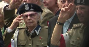 Варшава. На Курган Варшавського повстання повернувся символ Бойової Польщі Святкування 78-ї річниці Варшавського повстання