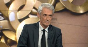 Верховний суд. Жеребкування суддів Верховного Суду, кандидатів до складу нової професійно-відповідальної палати. Коментує Міхал Ласковський Ласковський про відбір кандидатів до нової палати: не знаю, чи додало це серйозних повноважень Верховному суду