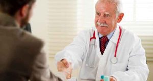 Размер заработной платы врачей в Украине в 2023 году