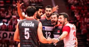 Байрактар в головній ролі! Результативна вистава у матчі ЧС-2022 серед волейболістів (ВІДЕО) Байрактар в головній ролі! Результативна вистава у матчі ЧС-2022 серед волейболістів (ВІДЕО)