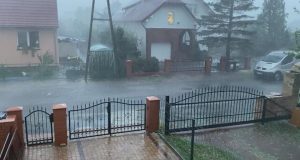 Бурі. Град. Град у Гожуві Великопольському. «Сьогодні вранці нас розбудив шум» 1562607_IMG_4374.MOV