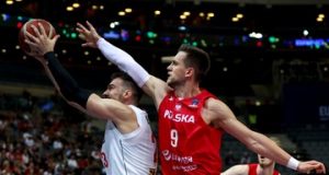 Євробаскет-2022: серби нещадні до поляків Євробаскет-2022: серби нещадні до поляків