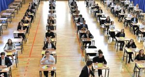 Куратор Барбара Новак має вибачитися перед Асоціацією польських учителів. Є остаточний вирок Хвиля фальшивих тривог і пропозицій від політиків ПіС. ЗНП анонсує судові процеси