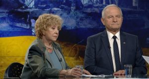 Війна в Україні. Кристина Курчаб-Редліх та Станіслав Козей про слова Володимира Путіна щодо українського контрнаступу Курчаб-Редліх: Путін постійно відкидає будь-які сумніви щодо своєї позиції