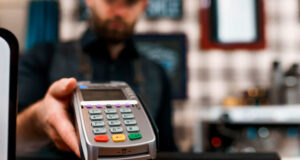 Назначение и функции POS-терминалов для магазинов