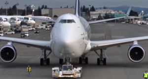 США: Boeing 747 списаний на металолом після… 30 годин польоту США: Boeing 747 списаний на металолом після... 30 годин польоту