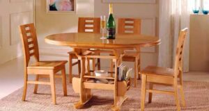 Добавляем стиль в кухню: традиционные или современные деревянные стулья?