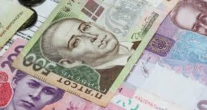 Зарплата госслужащих в 2024 году в Украине. Повышение