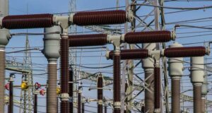 Яка оптова ціна електроенергії у 2023 році в Україні та в Європі