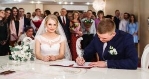 Реєстрація шлюбу 2024 року: як подати заяву та які документи знадобляться Реєстрація шлюбу 2024 року: як подати заяву та які документи знадобляться
