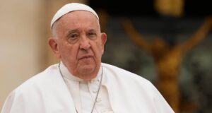 Папа робить акцент на нових технологіях і анонсує будівництво Папа робить акцент на нових технологіях і анонсує будівництво